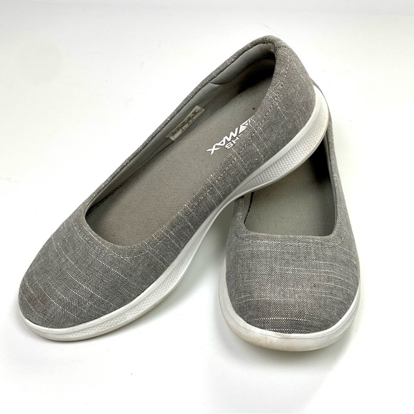 Skechers Size 7 Women's Goga Max Go Step Lite Gray Slip On Ballet Flat Shoes - Picture 1 of 10